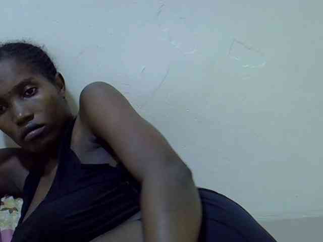 cute-kendra webcam