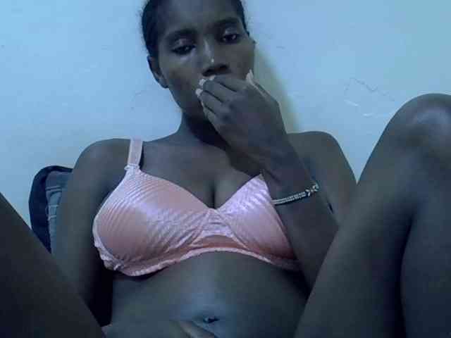 cute-kendra webcam