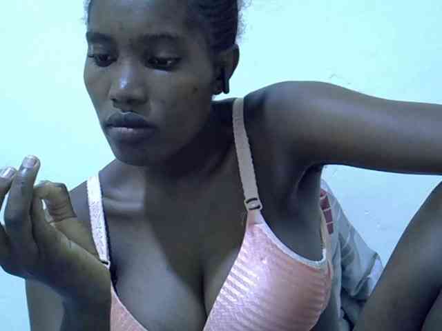 cute-kendra webcam