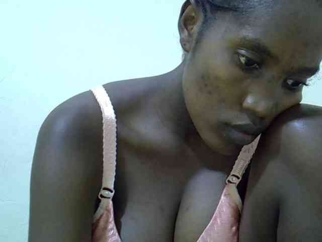 cute-kendra webcam