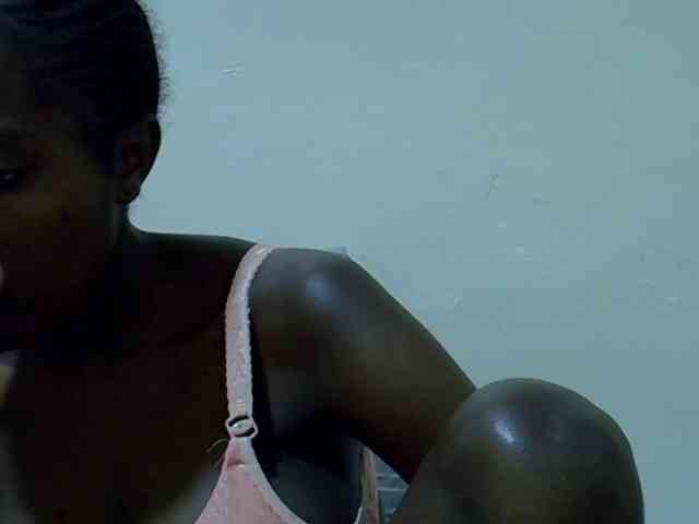 cute-kendra webcam