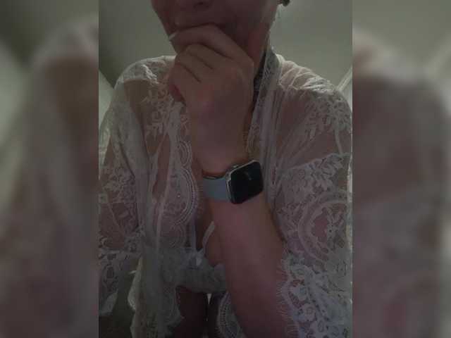 Biggirl777's BongaCams show and profile