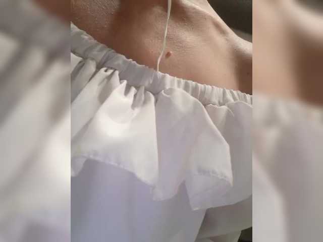 Biggirl777's BongaCams show and profile