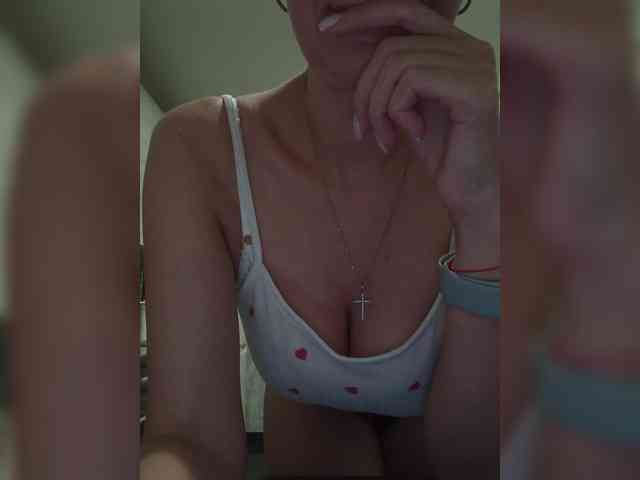 Biggirl777 Live Webcam on BongaCams