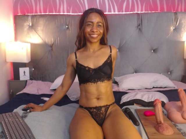 AlikaAdul from BongaCams
