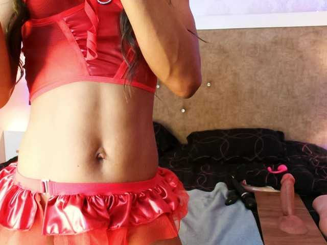 AlikaAdul's BongaCams show and profile