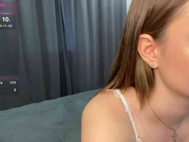Charmcam Live Webcam on BongaCams