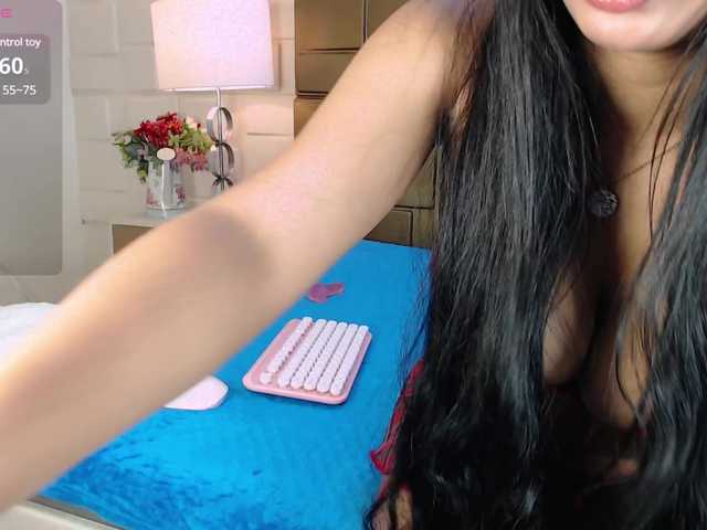  AlexaDonovan chat room