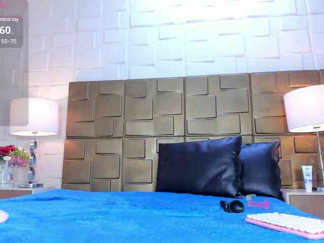 AlexaDonovan webcam