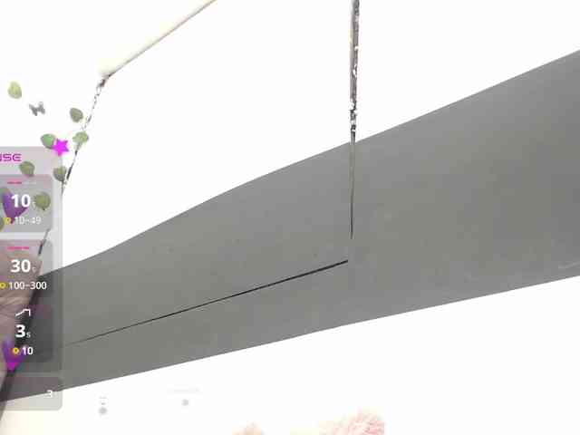 Evelyn-blak webcam