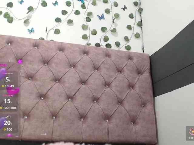 Evelyn-blak webcam