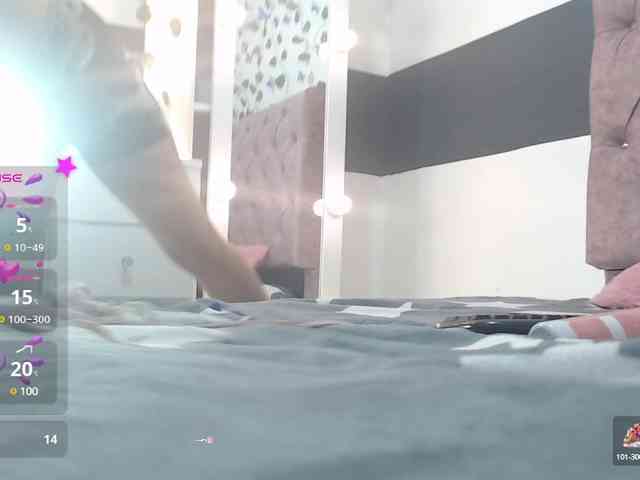 Evelyn-blak webcam