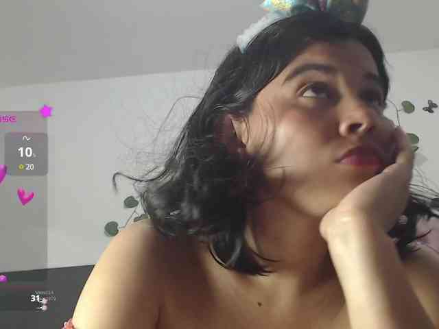 Evelyn-blak webcam