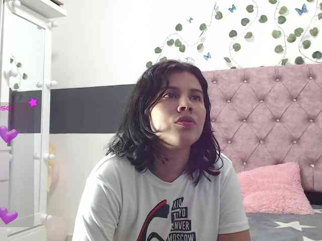 Evelyn-blak webcam