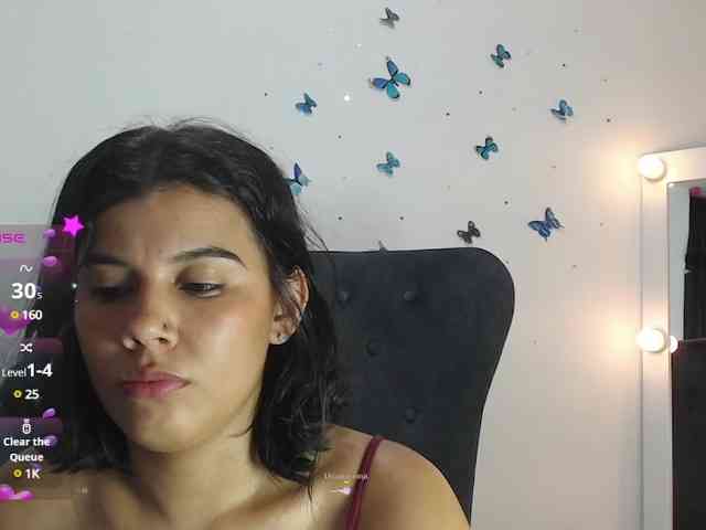 Evelyn-blak webcam