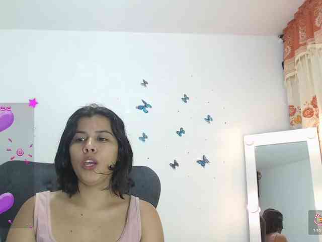 Evelyn-blak webcam