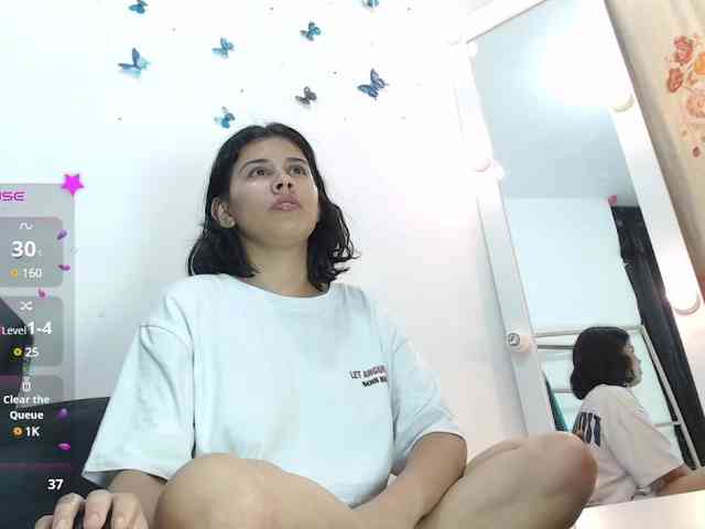 Evelyn-blak webcam