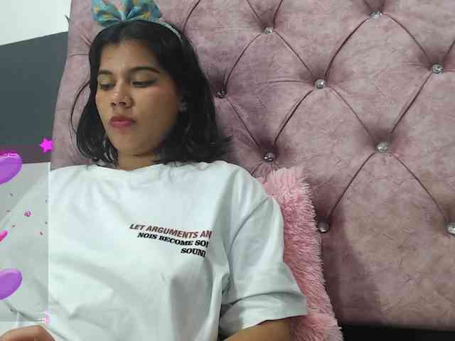 Evelyn-blak webcam