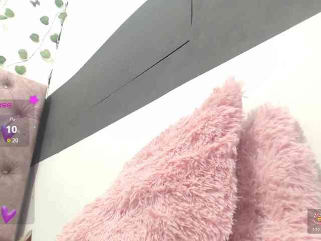 Evelyn-blak webcam