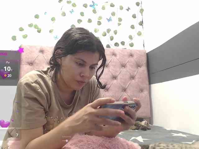 Evelyn-blak webcam