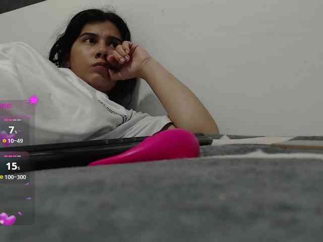 Evelyn-blak webcam
