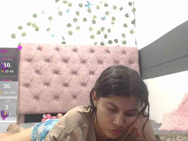 Evelyn-blak webcam