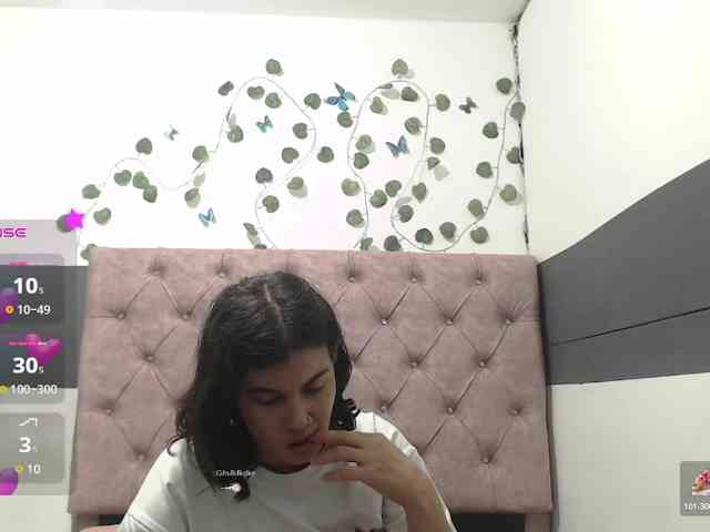 Evelyn-blak webcam