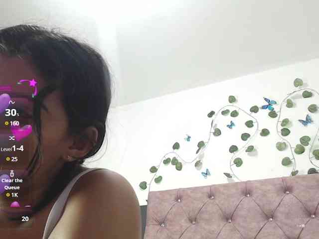 Evelyn-blak webcam