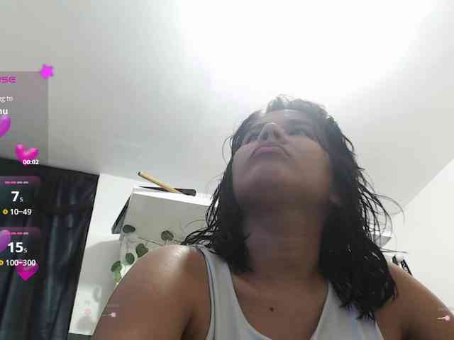 Evelyn-blak webcam