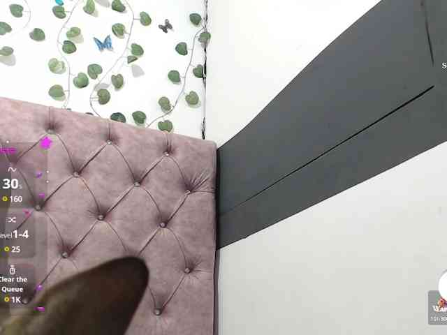 Evelyn-blak webcam