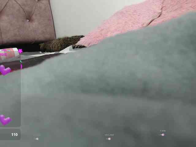 Evelyn-blak webcam