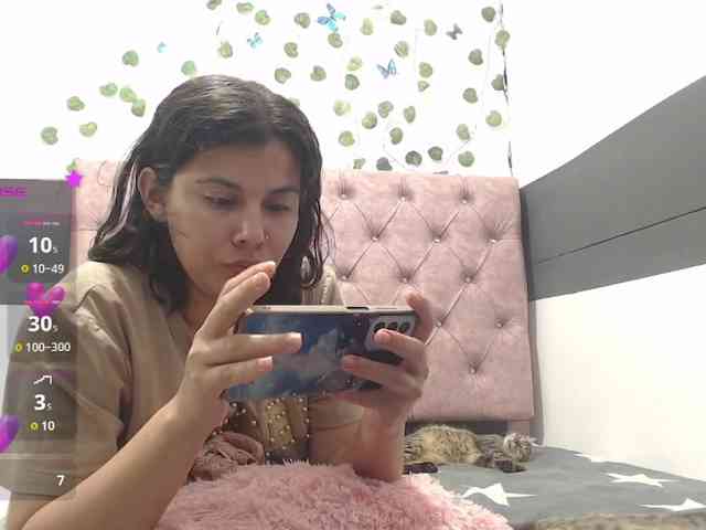 Evelyn-blak webcam