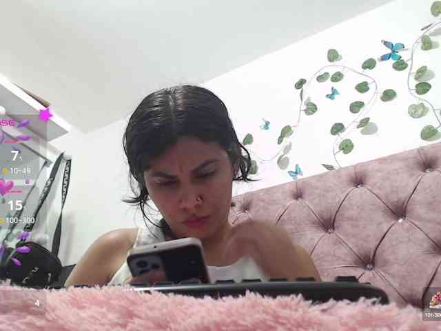 Evelyn-blak webcam
