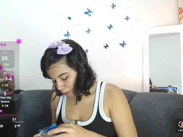Evelyn-blak webcam