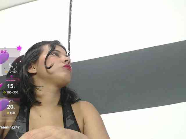 Evelyn-blak webcam
