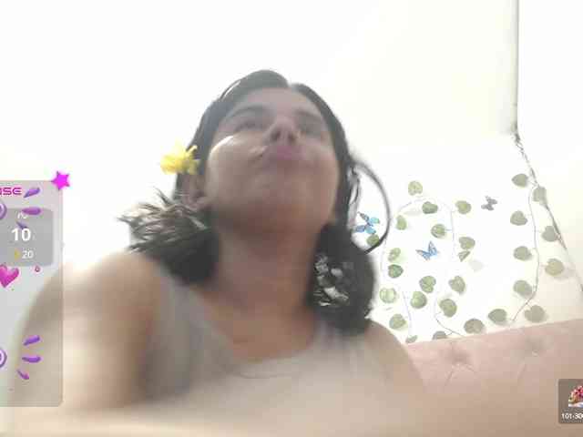 Evelyn-blak webcam