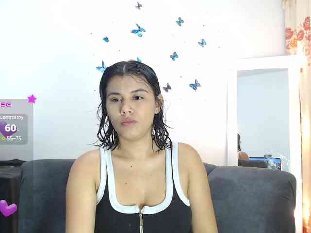 Evelyn-blak webcam