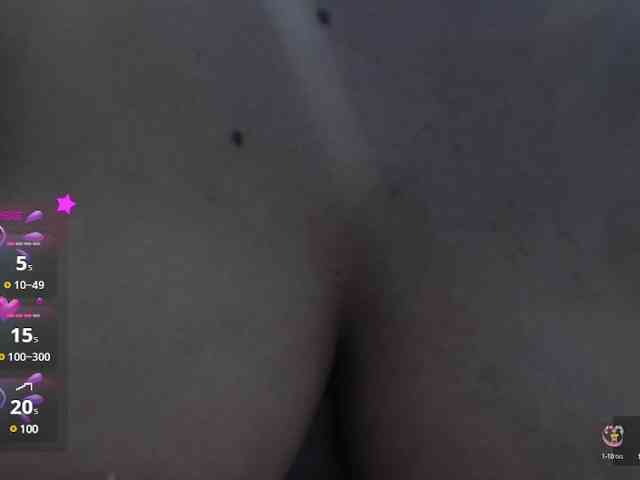 Evelyn-blak webcam