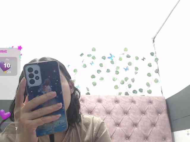 Evelyn-blak webcam