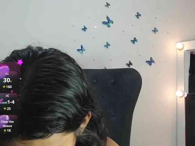 Evelyn-blak webcam