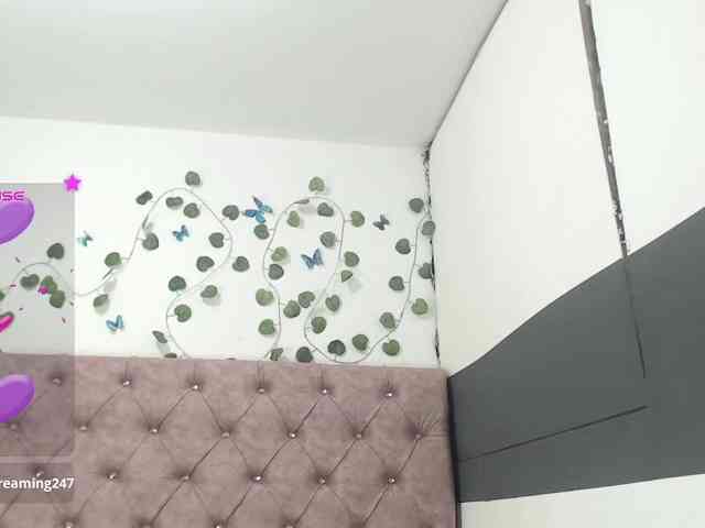 Evelyn-blak webcam