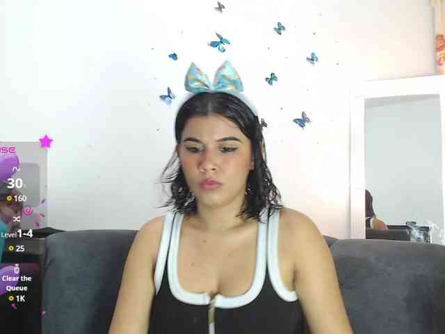 Evelyn-blak webcam