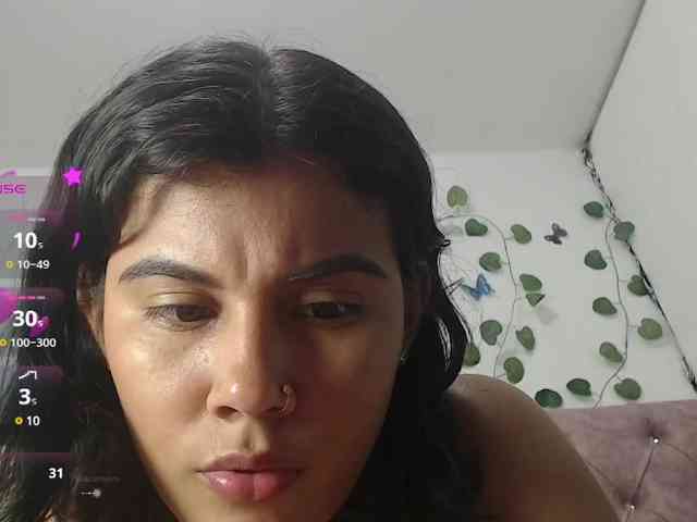 Evelyn-blak webcam