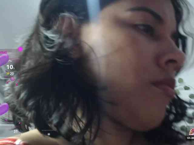Evelyn-blak webcam