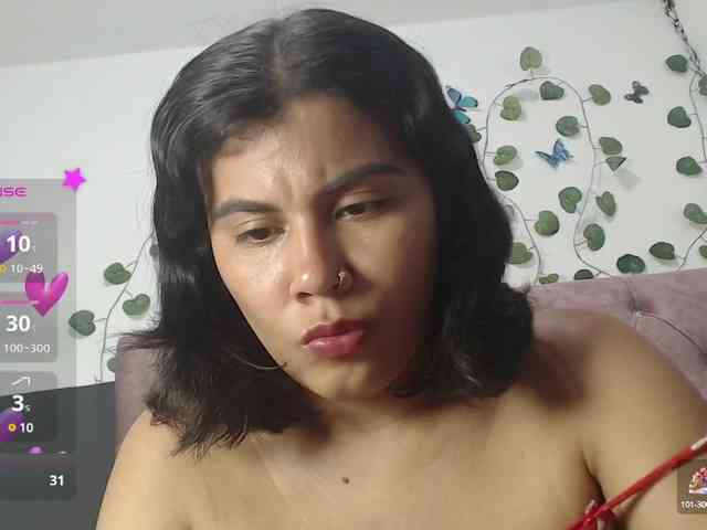Evelyn-blak webcam