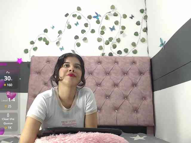 Evelyn-blak webcam