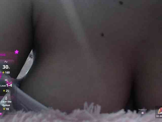 Evelyn-blak webcam