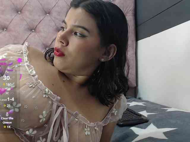 Evelyn-blak webcam