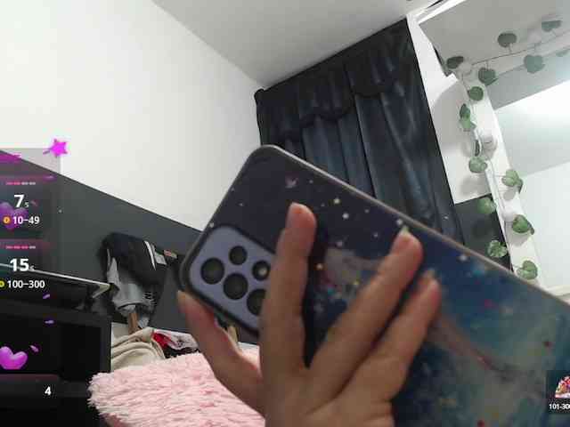 Evelyn-blak webcam