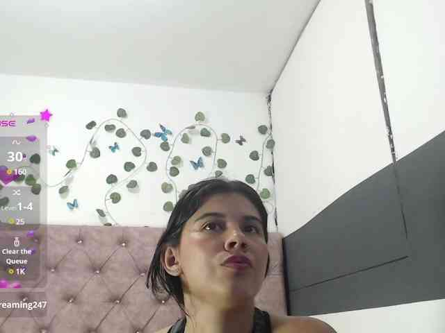 Evelyn-blak webcam